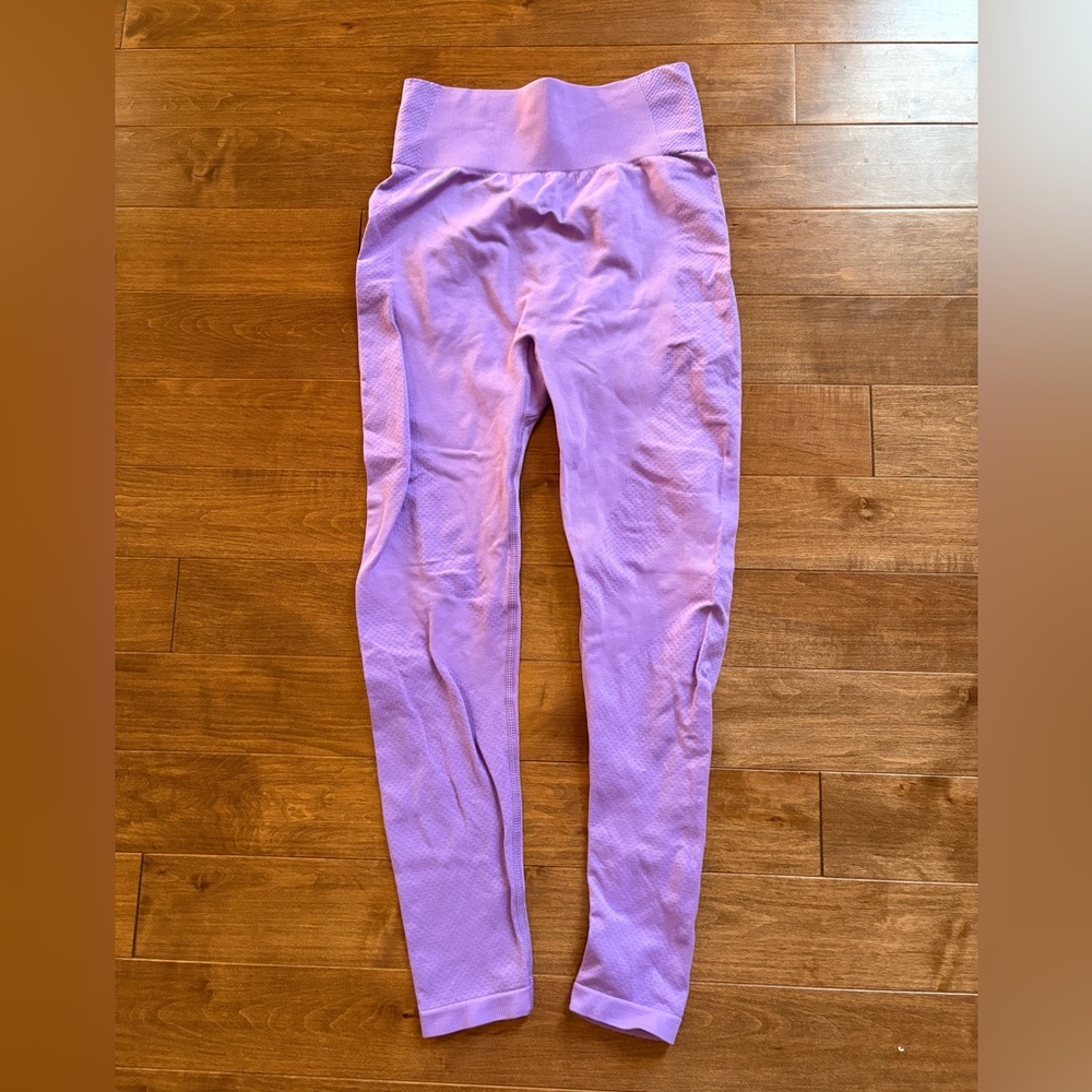 SHEIN SCRUNCH LEGGINGS